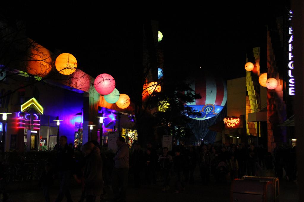 disney village disney village